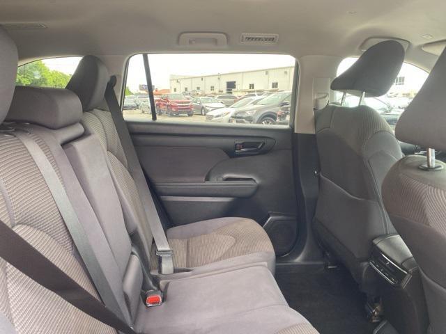 used 2024 Toyota Highlander car, priced at $37,900