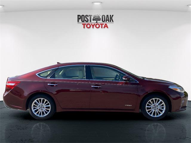 used 2017 Toyota Avalon Hybrid car, priced at $20,000