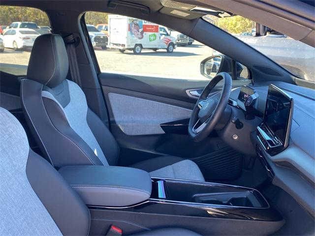 used 2024 Volkswagen ID.4 car, priced at $19,947
