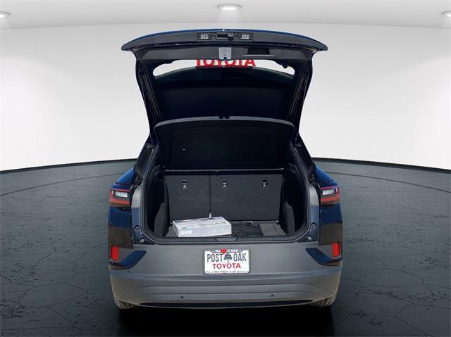 used 2024 Volkswagen ID.4 car, priced at $19,947