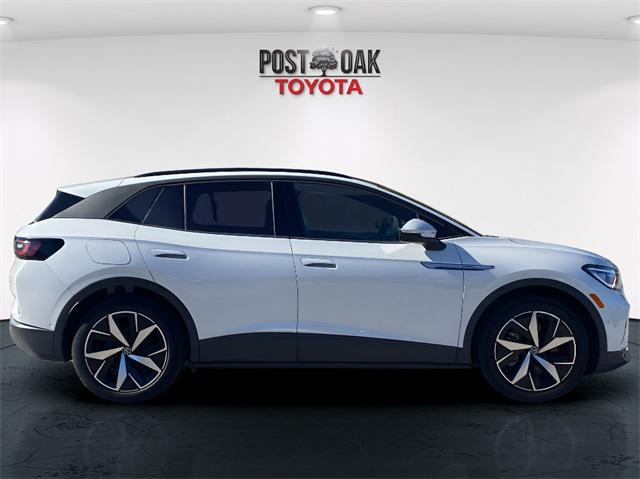 used 2023 Volkswagen ID.4 car, priced at $20,444