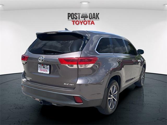 used 2019 Toyota Highlander car, priced at $25,500