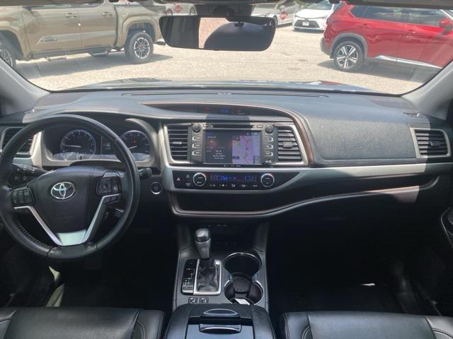 used 2019 Toyota Highlander car, priced at $25,500