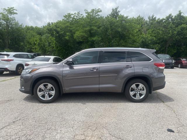 used 2017 Toyota Highlander Hybrid car, priced at $23,993