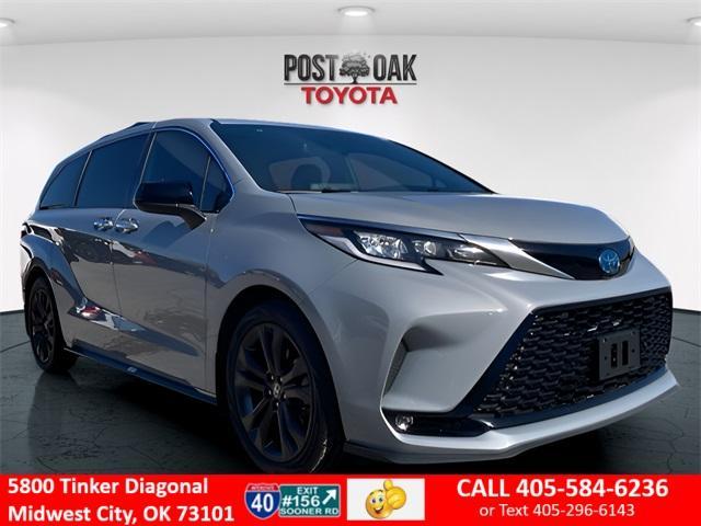 used 2023 Toyota Sienna car, priced at $39,700