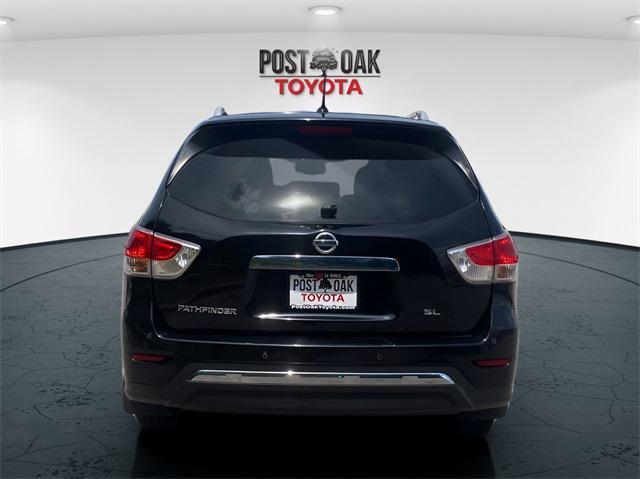 used 2015 Nissan Pathfinder car, priced at $8,999