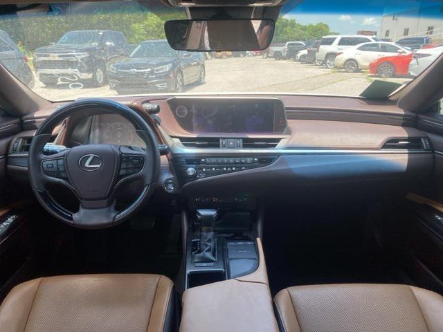 used 2021 Lexus ES 350 car, priced at $29,815