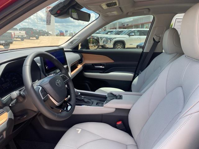 new 2025 Toyota Grand Highlander car, priced at $52,446