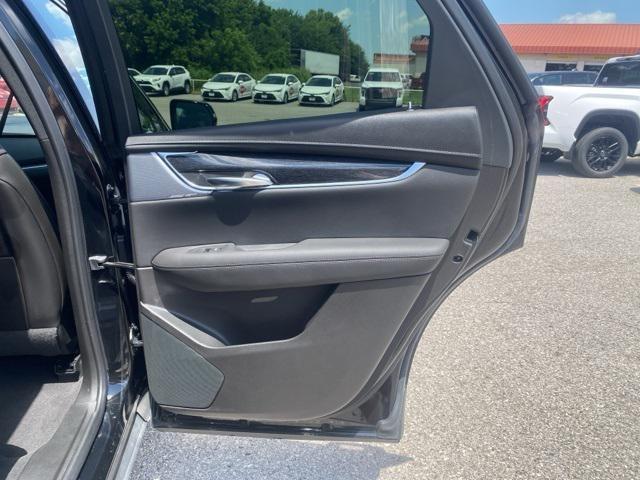 used 2022 Cadillac XT5 car, priced at $31,250