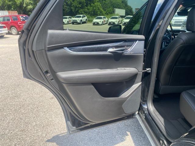 used 2022 Cadillac XT5 car, priced at $31,250