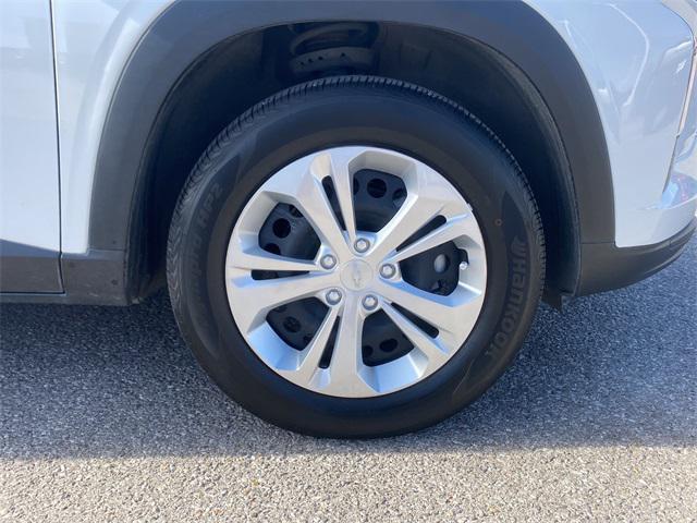 used 2025 Chevrolet Trax car, priced at $20,403