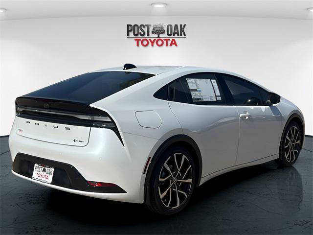 new 2026 Toyota Prius Plug-In Hybrid car, priced at $41,477