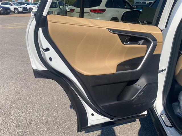 new 2025 Toyota RAV4 car, priced at $40,371