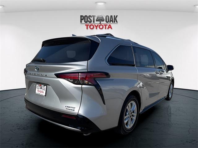 used 2021 Toyota Sienna car, priced at $39,776