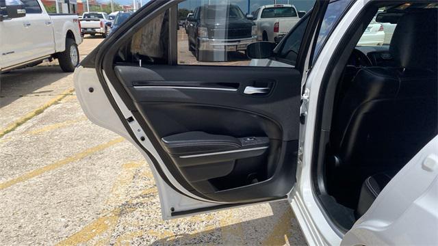 used 2019 Chrysler 300 car, priced at $17,999
