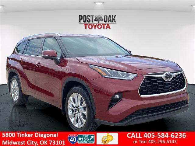 used 2024 Toyota Highlander car, priced at $44,450