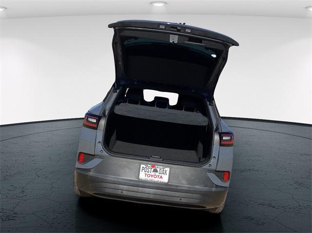 used 2023 Volkswagen ID.4 car, priced at $20,829