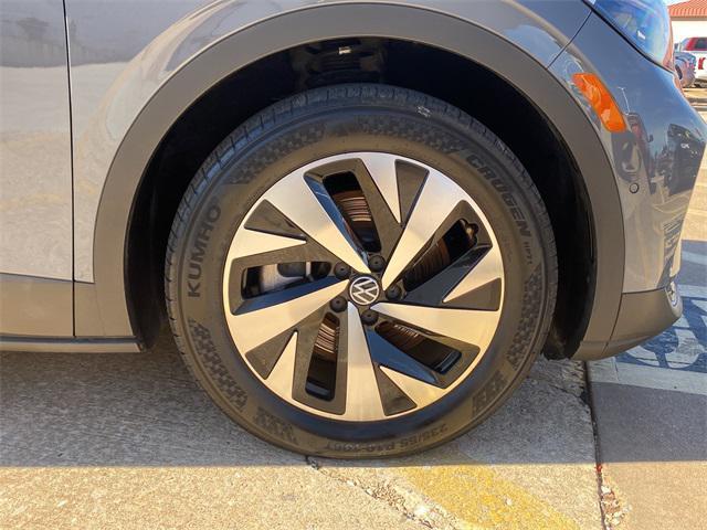 used 2023 Volkswagen ID.4 car, priced at $20,829