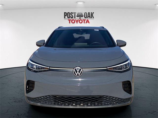 used 2023 Volkswagen ID.4 car, priced at $20,829