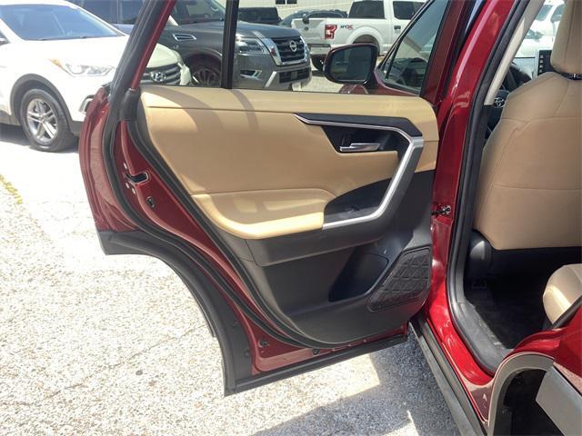 used 2022 Toyota RAV4 Hybrid car, priced at $28,900