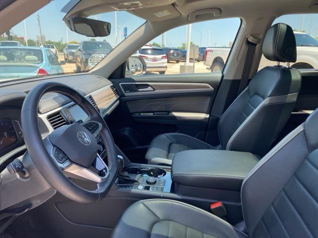 used 2021 Volkswagen Atlas car, priced at $29,999