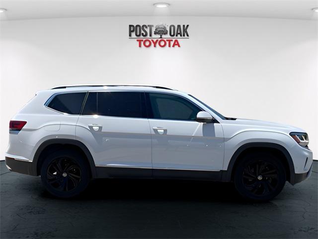 used 2021 Volkswagen Atlas car, priced at $29,999
