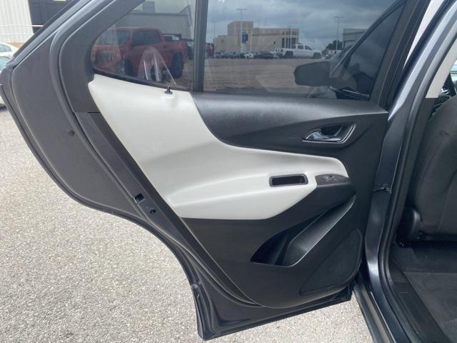 used 2022 Chevrolet Equinox car, priced at $18,999