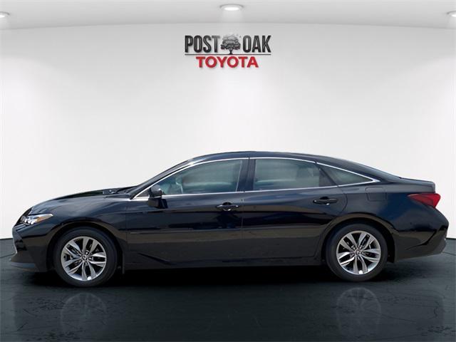 used 2022 Toyota Avalon Hybrid car, priced at $30,500