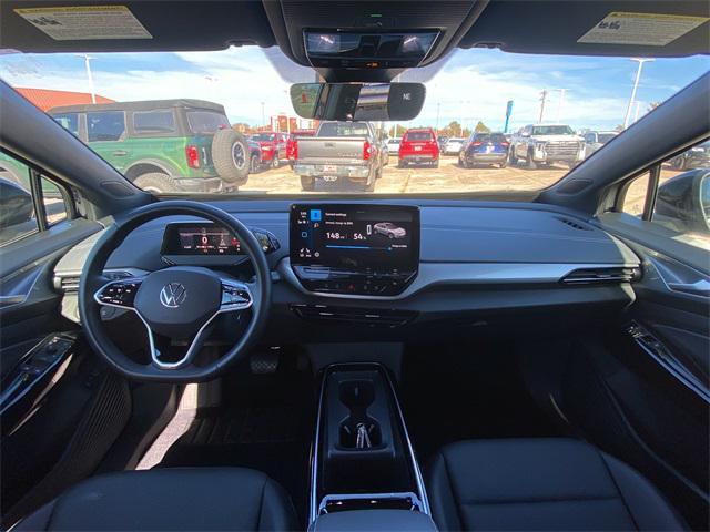 used 2023 Volkswagen ID.4 car, priced at $20,289