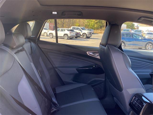 used 2023 Volkswagen ID.4 car, priced at $20,289