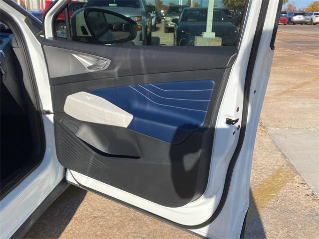 used 2023 Volkswagen ID.4 car, priced at $20,605