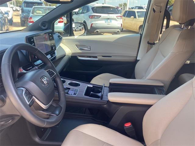 used 2024 Toyota Sienna car, priced at $40,664