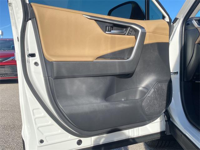 new 2025 Toyota RAV4 car, priced at $39,486