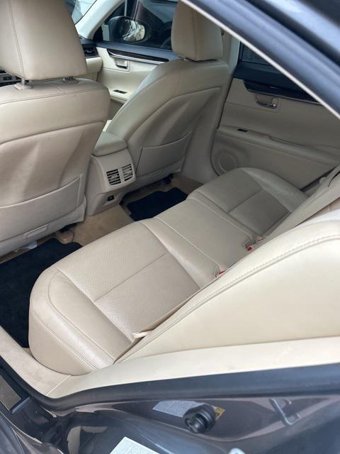 used 2013 Lexus ES 350 car, priced at $18,099