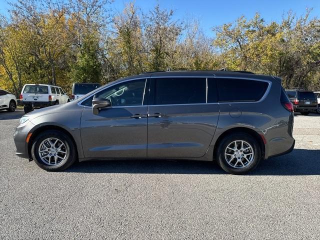 used 2021 Chrysler Pacifica car, priced at $21,500