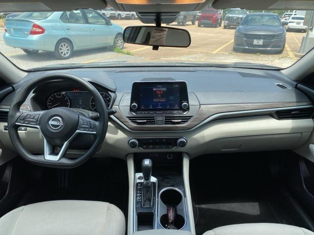 used 2024 Nissan Altima car, priced at $20,250