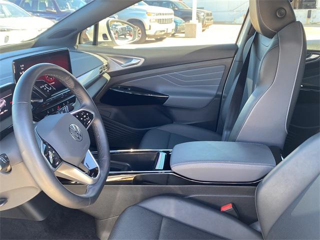 used 2023 Volkswagen ID.4 car, priced at $18,137