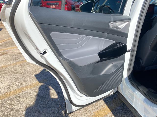 used 2023 Volkswagen ID.4 car, priced at $18,137