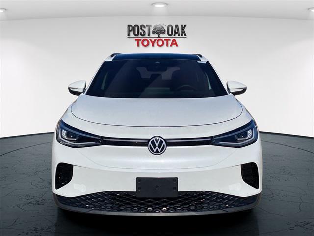 used 2023 Volkswagen ID.4 car, priced at $18,137