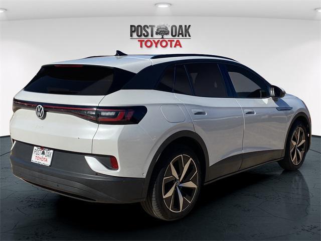 used 2023 Volkswagen ID.4 car, priced at $18,137