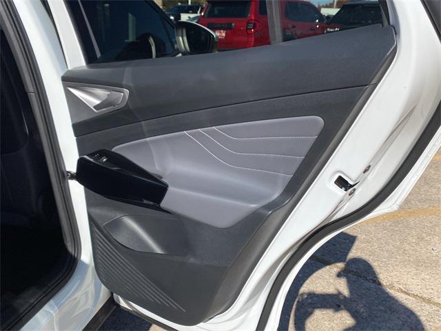 used 2023 Volkswagen ID.4 car, priced at $18,137