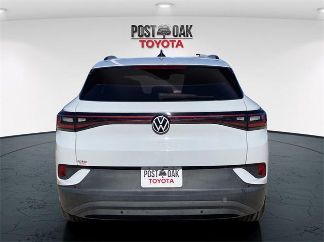 used 2022 Volkswagen ID.4 car, priced at $19,870