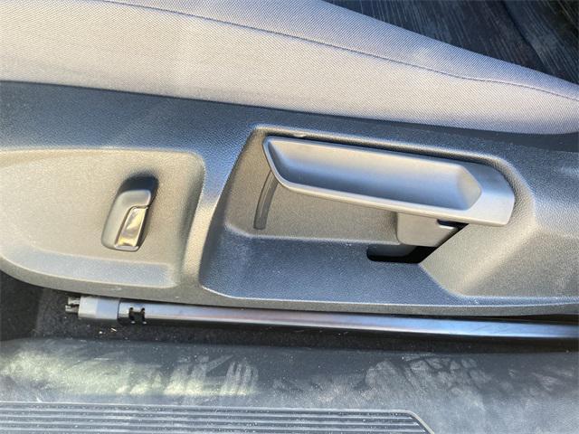 used 2022 Volkswagen ID.4 car, priced at $19,870