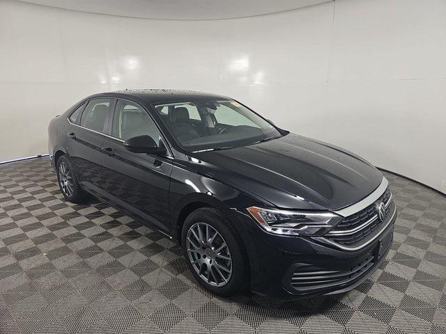 used 2024 Volkswagen Jetta car, priced at $19,500