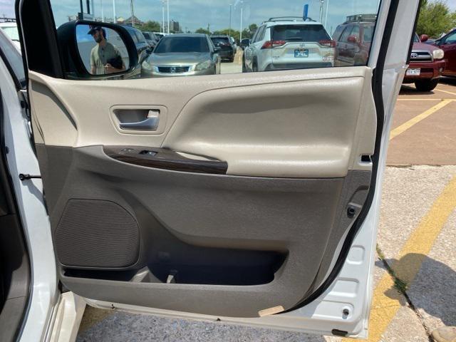 used 2019 Toyota Sienna car, priced at $21,750