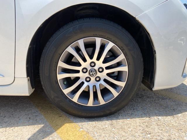 used 2019 Toyota Sienna car, priced at $21,750