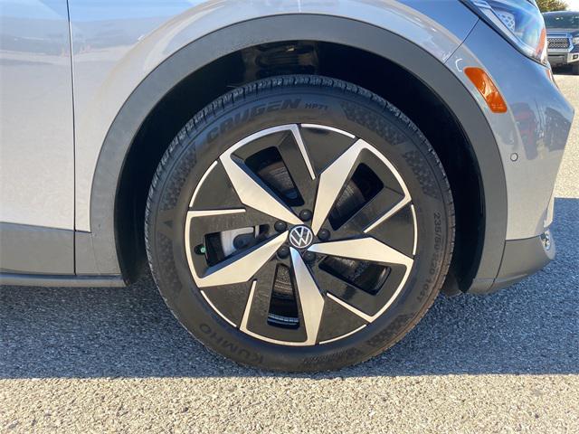 used 2023 Volkswagen ID.4 car, priced at $20,301