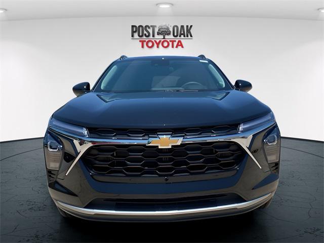 used 2025 Chevrolet Trax car, priced at $24,491