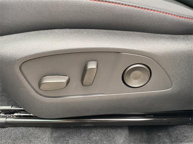 used 2026 Chevrolet Traverse car, priced at $48,910