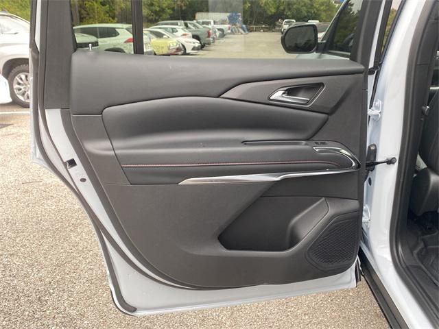 used 2026 Chevrolet Traverse car, priced at $48,910